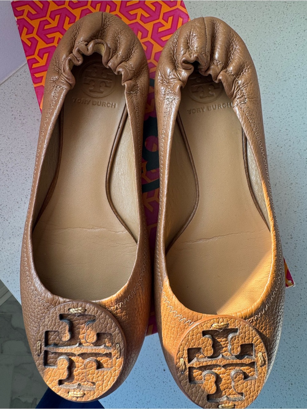 Tory Burch Brown Leather Minnie Travel Ballet Flats - Picture 4 of 5